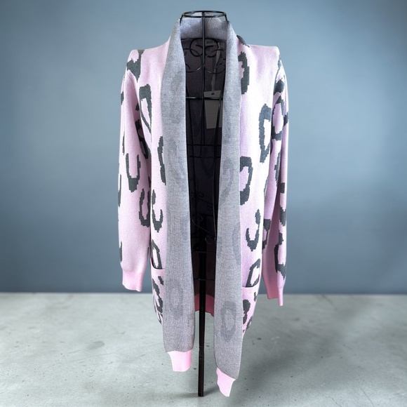 Grace Karin Sweaters - Grace Karin Pink Leopard Print Open Front Cardigan Size Small- Like New